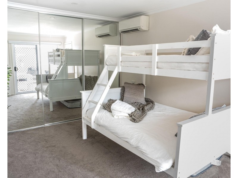 Broadbeach Waters QLD 4218