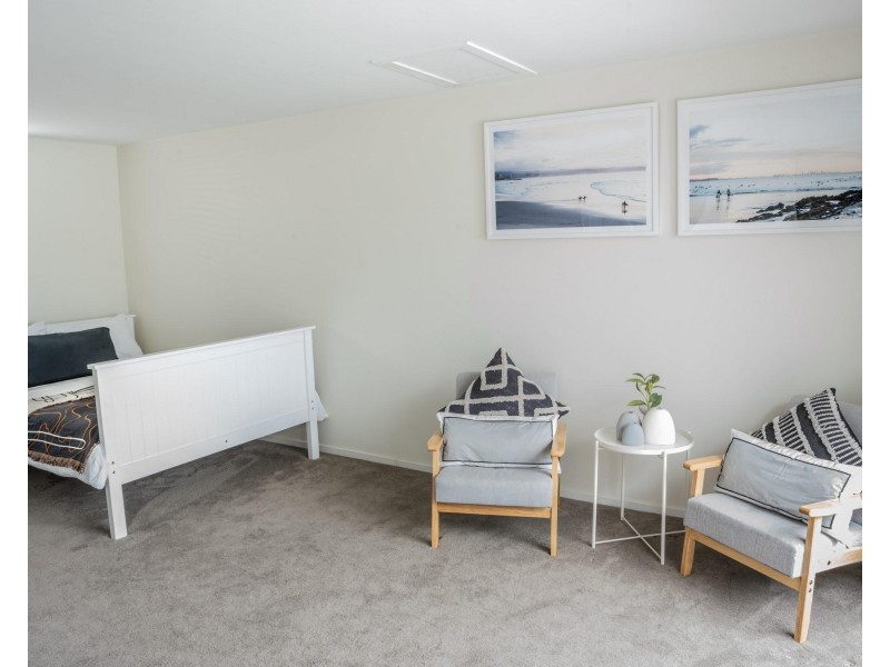 Broadbeach Waters QLD 4218