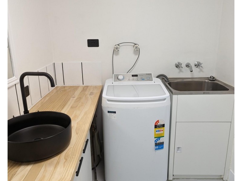 35 Palm Avenue, Surfers Paradise QLD 4217