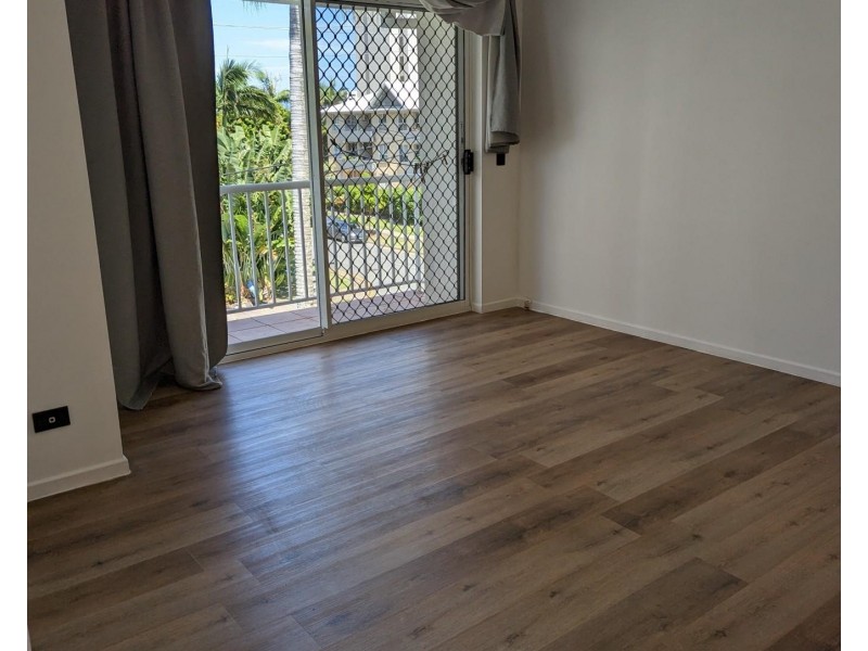 35 Palm Avenue, Surfers Paradise QLD 4217