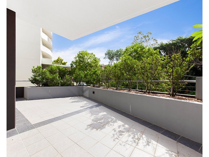 8 Dunmore Tce, Auchenflower QLD 4066