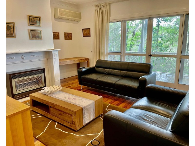 179 Kenmore Road, Kenmore QLD 4069