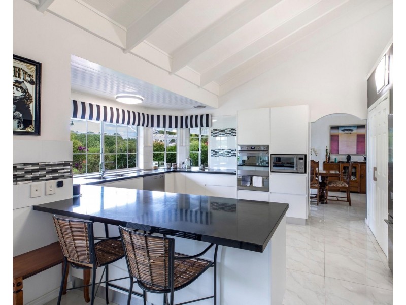 7 Myall Court, Oxenford QLD 4210