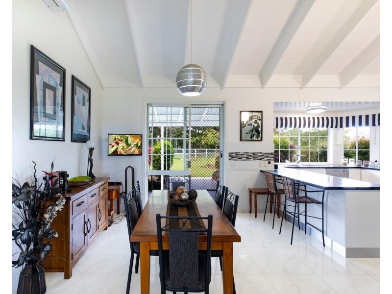 7 Myall Court, Oxenford QLD 4210