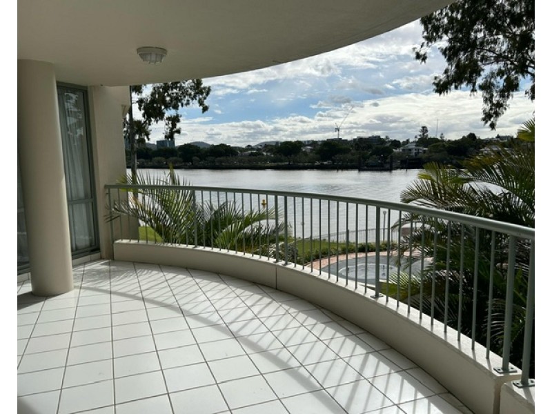 6/72 Macquarie Street, St Lucia QLD 4067