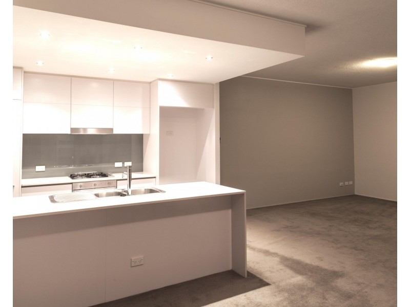 8 Dunmore Tce, Auchenflower QLD 4066