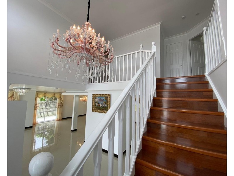 3 Lefroy Drive, Coombabah QLD 4216