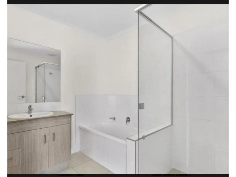 29/11 Crayfish street, Mountain Creek QLD 4557