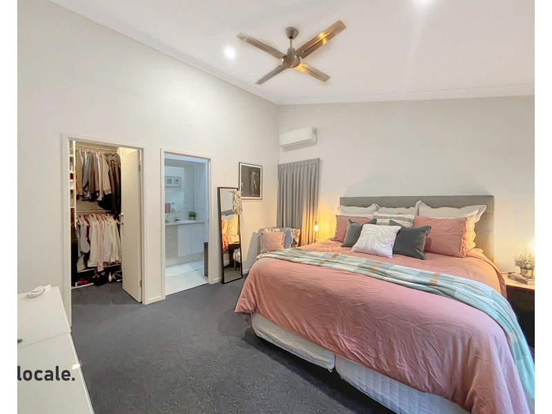 16 Flaxton Street, Ormeau QLD 4208