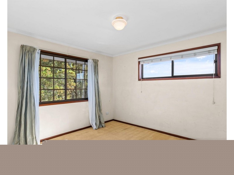 25 Bacchus Street, Robertson QLD 4109