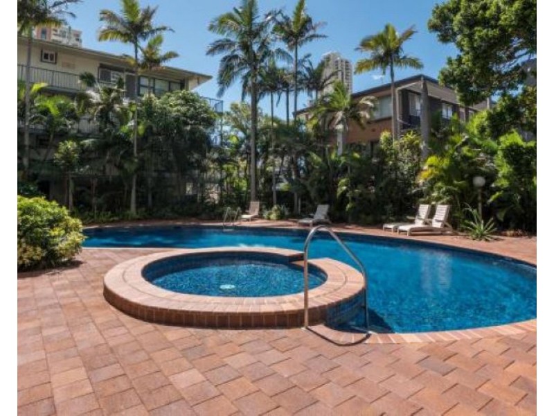 67 Ferny Avenue, Surfers Paradise QLD 4217