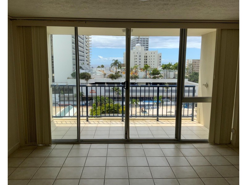 67 Ferny Avenue, Surfers Paradise QLD 4217