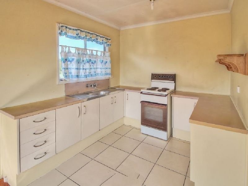 27 Blackton Street, Logan Central QLD 4114