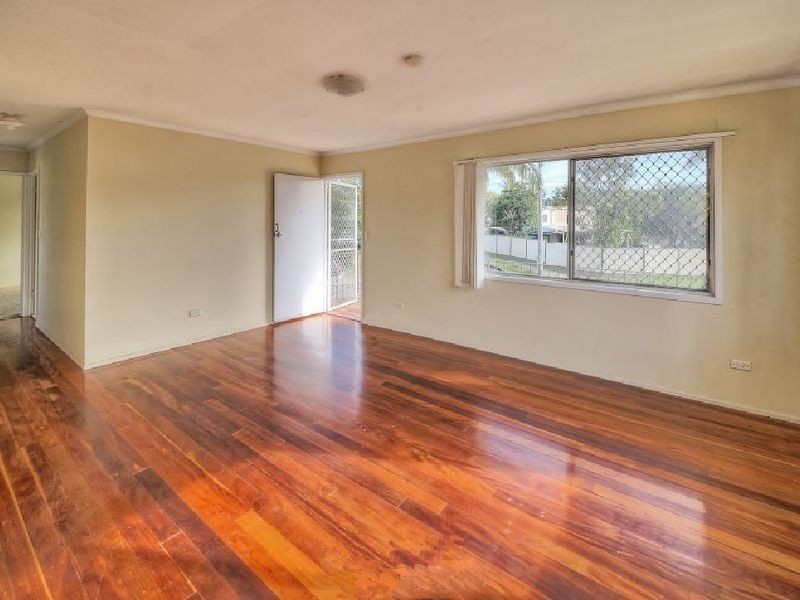 27 Blackton Street, Logan Central QLD 4114