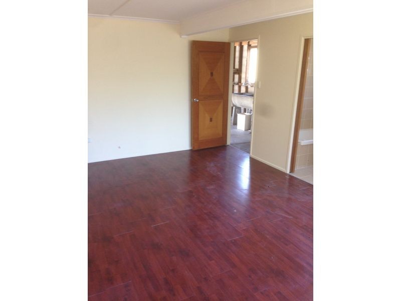 27 Blackton Street, Logan Central QLD 4114