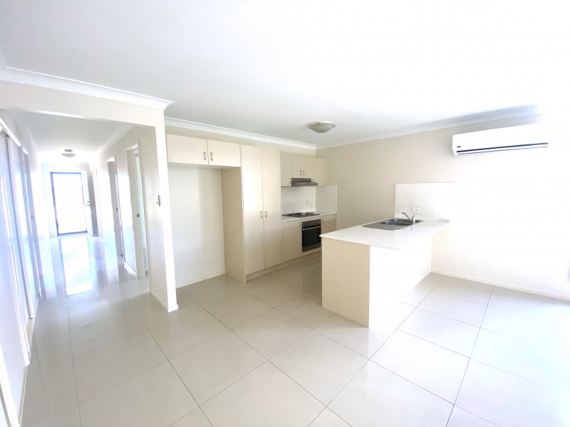 86A South Quarter Drive, Loganlea QLD 4131