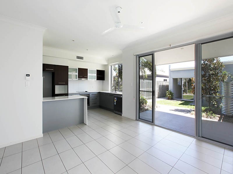 21 The Landings, Upper Coomera QLD 4209