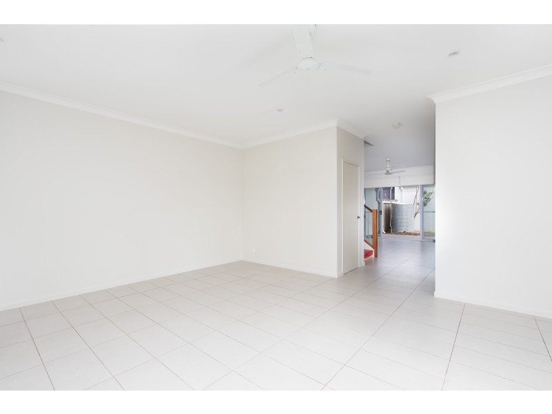 16 The Landings ( East  ), Upper Coomera QLD 4209