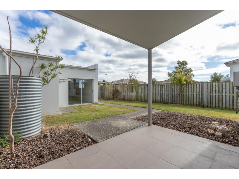 16 The Landings ( East  ), Upper Coomera QLD 4209