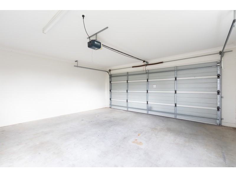 16 The Landings ( East  ), Upper Coomera QLD 4209