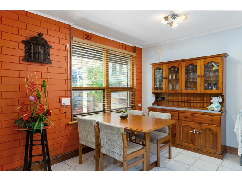 54 Glenwood Drive, Bellevue Heights SA 5050