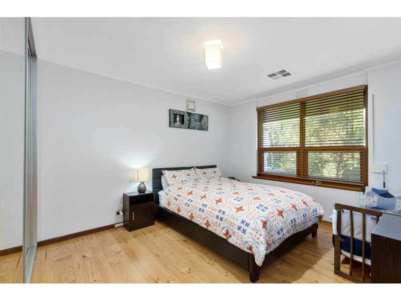 54 Glenwood Drive, Bellevue Heights SA 5050