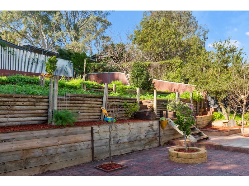 54 Glenwood Drive, Bellevue Heights SA 5050