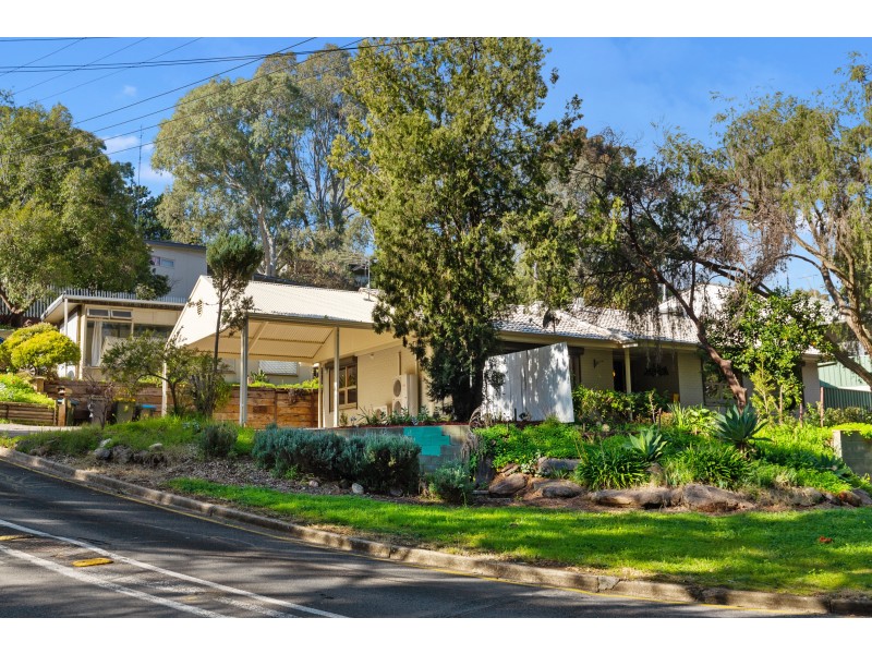 54 Glenwood Drive, Bellevue Heights SA 5050