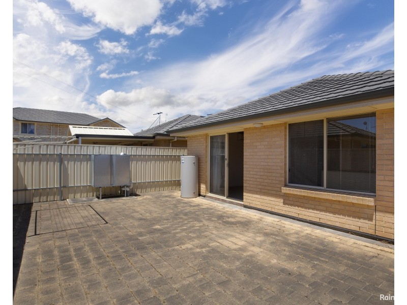 1/1 Church Crescent, Marion SA 5043