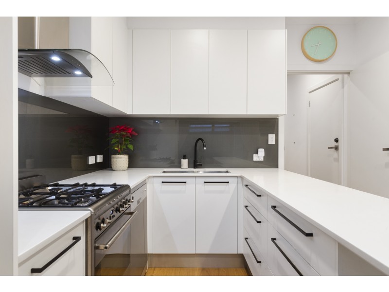 2A Western Avenue, Park Holme SA 5043