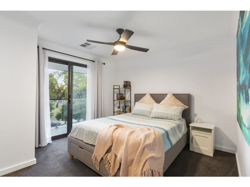 2A Western Avenue, Park Holme SA 5043