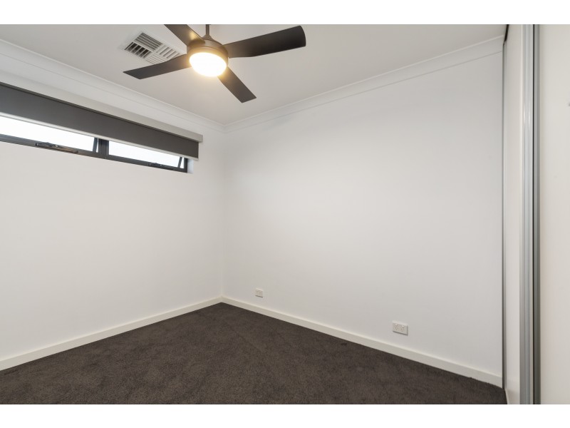 2A Western Avenue, Park Holme SA 5043