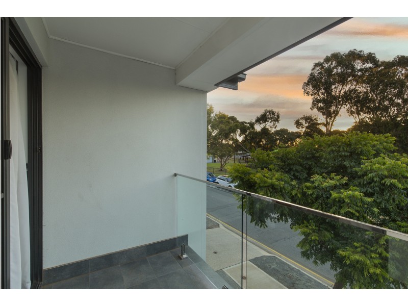 2A Western Avenue, Park Holme SA 5043