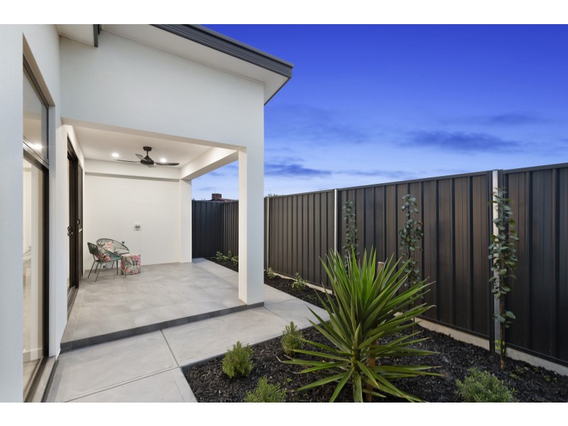 2/402A Tapleys Hill Road, Fulham Gardens SA 5024