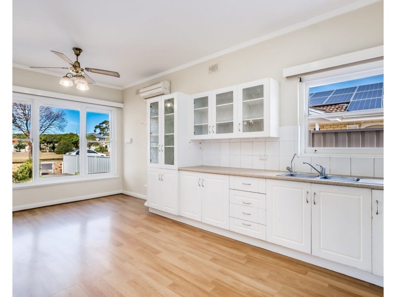 72 Birdwood Terrace, North Plympton SA 5037