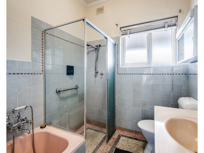 72 Birdwood Terrace, North Plympton SA 5037