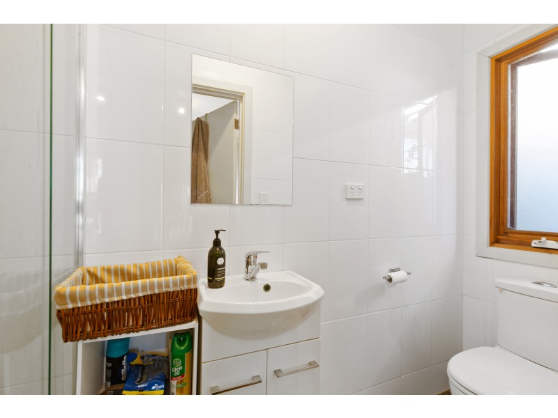 39 Winifred Avenue, Glandore SA 5037