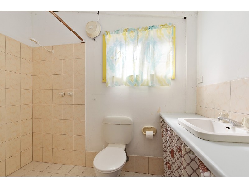 39 Winifred Avenue, Glandore SA 5037