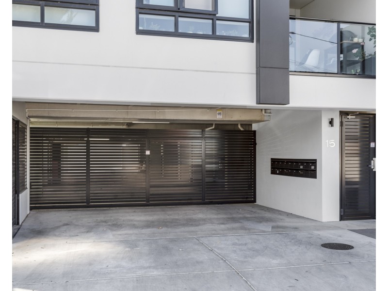 204/15 West Street, Hindmarsh SA 5007