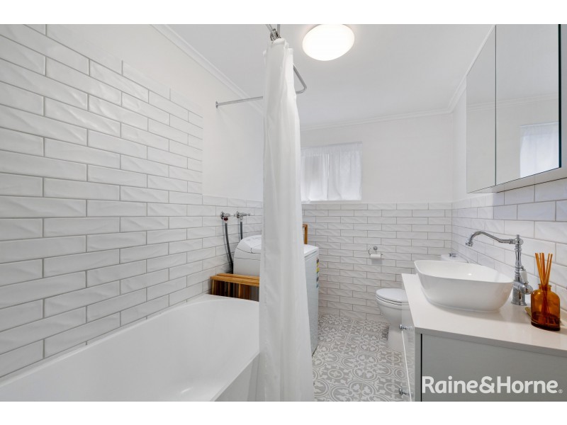 1/1 Hale Street, Everard Park SA 5035