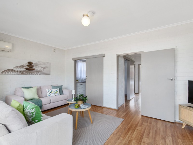 10/4 Shepherds Hill Road, Bedford Park SA 5042