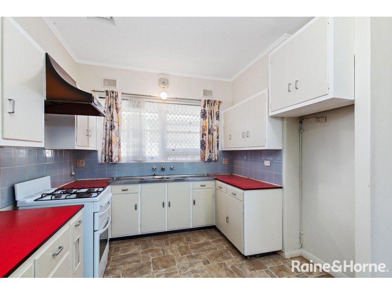 12 Torrens Avenue, Lockleys SA 5032