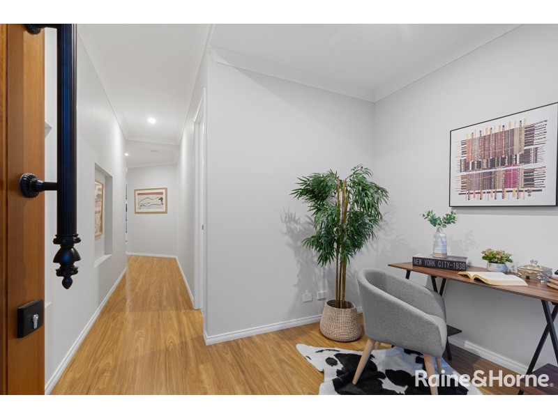 34 Barmera Avenue, Hope Valley SA 5090