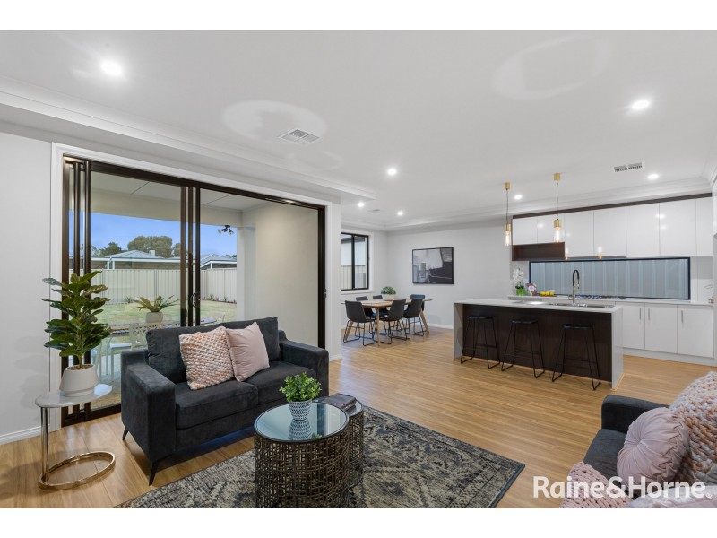 34 Barmera Avenue, Hope Valley SA 5090