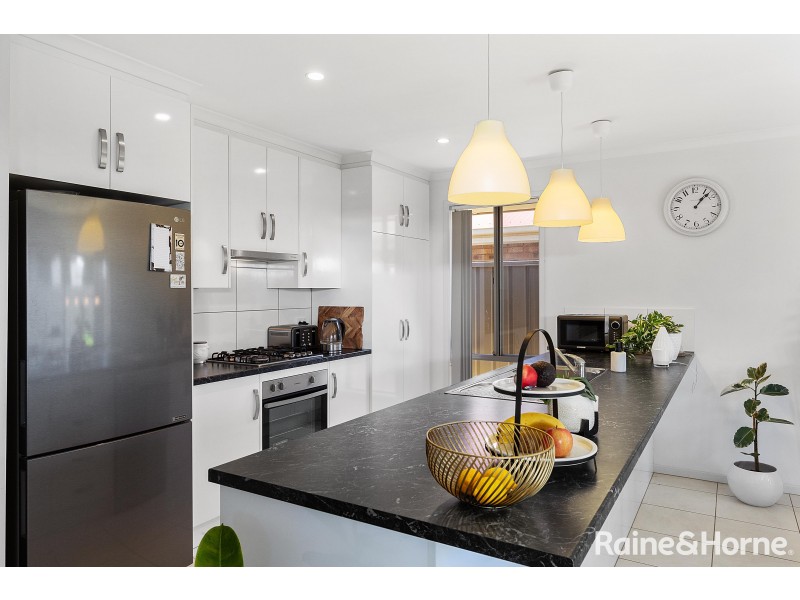 12 Apollo Street, Woodcroft SA 5162