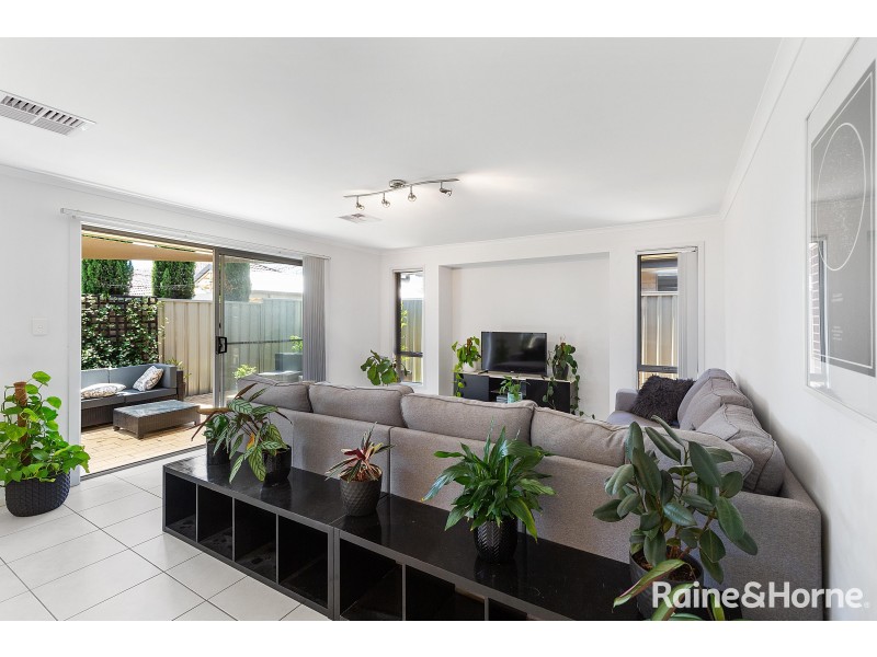 12 Apollo Street, Woodcroft SA 5162