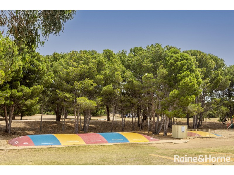 R8/4 Madsen Street, Hindmarsh Island SA 5214