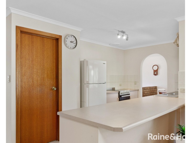 47 Investigator Drive, Woodcroft SA 5162