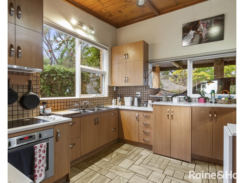 15 Pony Ridge Road, Belair SA 5052