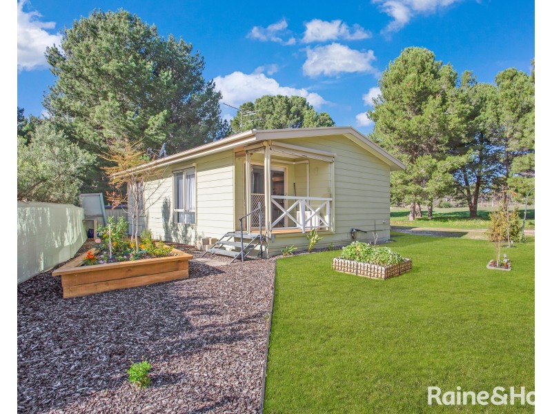 R12/4 Madsen Street, Hindmarsh Island SA 5214